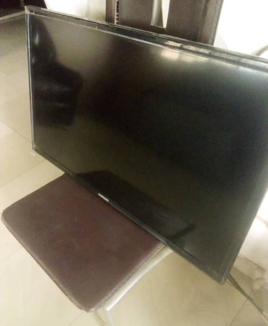 FissionEX's tweet image. The owner wants to get a bigger screen.

Cost FIAT (₦$€£¥) or pay with any cryptocurrency of your choice / $ICE.

FCFS 

#BBNaija10 Jason UBA Bank iOS 7 Ivatar 

DM or the handle on the bio