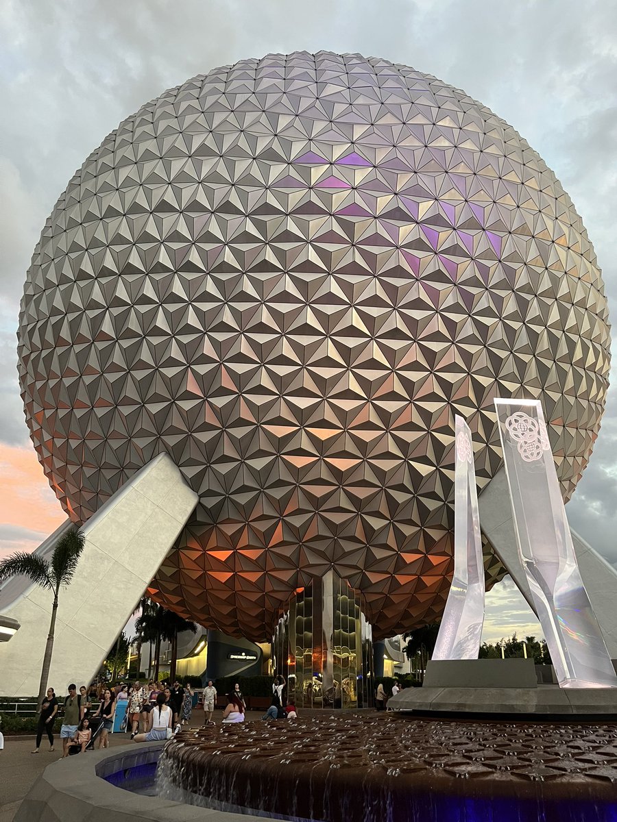 adam_ap_wdw's tweet image. Epcot