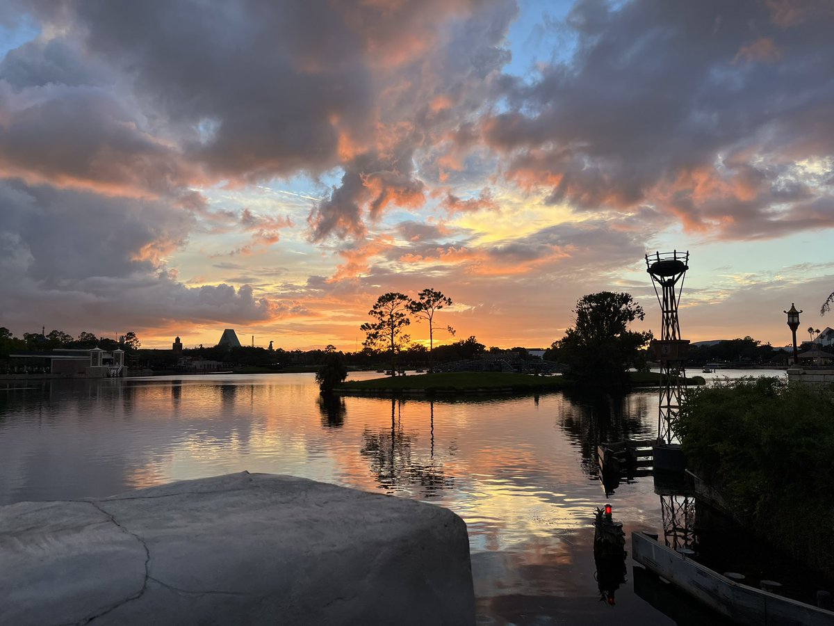 adam_ap_wdw's tweet image. Epcot