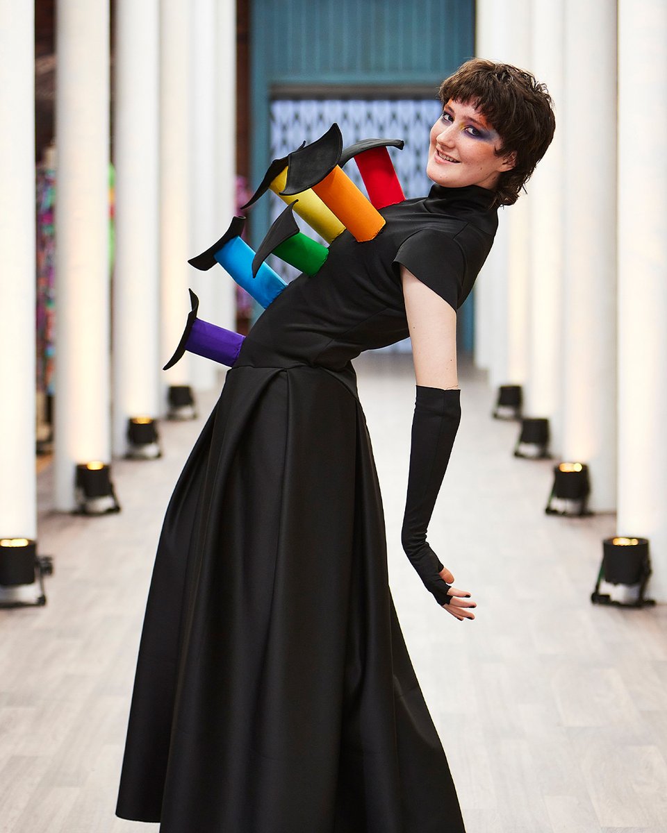 Sewing Bee tweet media