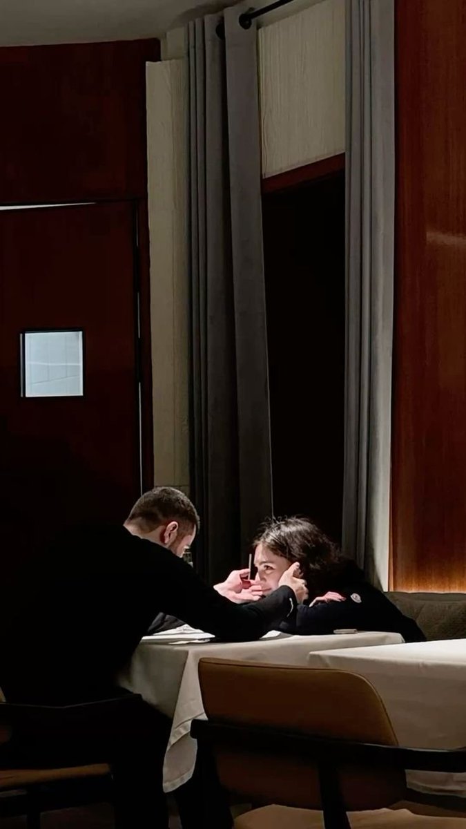 وراء كل بنت مبسوطة حبيب عظيم🥰