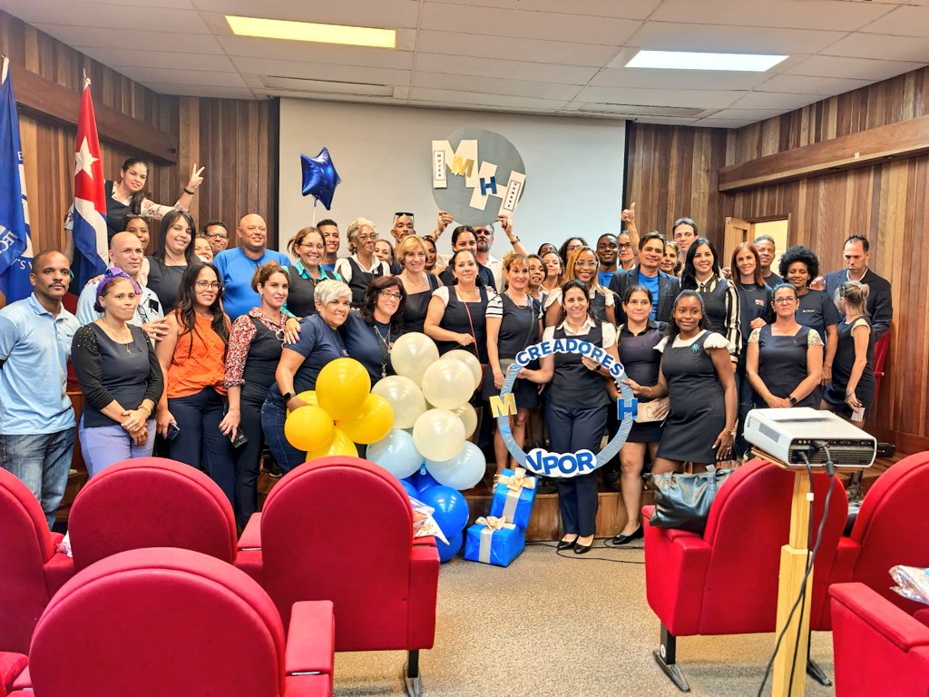 ¡Un evento brillante!#MujeresCreadoras de #OperacionesDeRed demostraron que la creatividad mueve el mundo. 9 comisiones, 26 trabajos de excelencia. ¡Increíble energía! 👏 #EtecsaConCuba #Creatividad