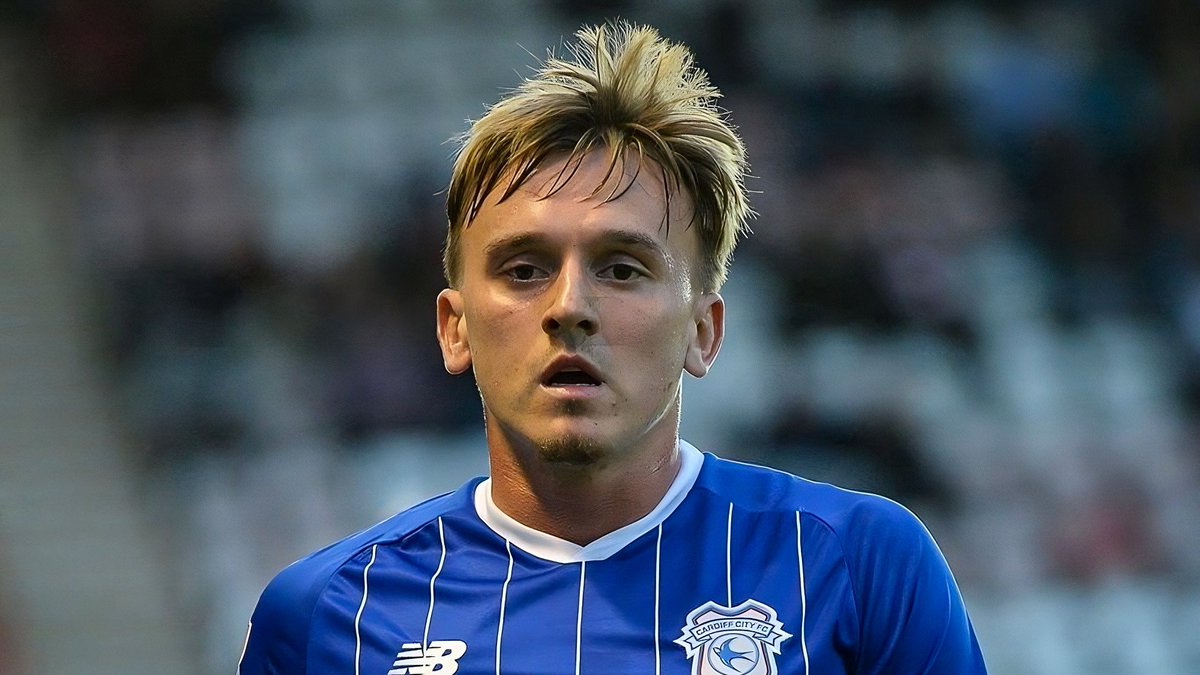 🏴󠁧󠁢󠁷󠁬󠁳󠁿Isaak Davies
🏴󠁧󠁢󠁷󠁬󠁳󠁿Dakarai Mafico
🏴󠁧󠁢󠁷󠁬󠁳󠁿Matt Turner
🏴󠁧󠁢󠁷󠁬󠁳󠁿Troy Perrett
🏴󠁧󠁢󠁷󠁬󠁳󠁿Ronan Kpakio
🏴󠁧󠁢󠁷󠁬󠁳󠁿Dylan Lawlor
🏴󠁧󠁢󠁷󠁬󠁳󠁿Cian Ashford
🏴󠁧󠁢󠁷󠁬󠁳󠁿Luey Giles
🏴󠁧󠁢󠁷󠁬󠁳󠁿Tan Nyakuhwa 

Just the nine Academy Graduates involved this evening… 🤝✨

#CardiffCity