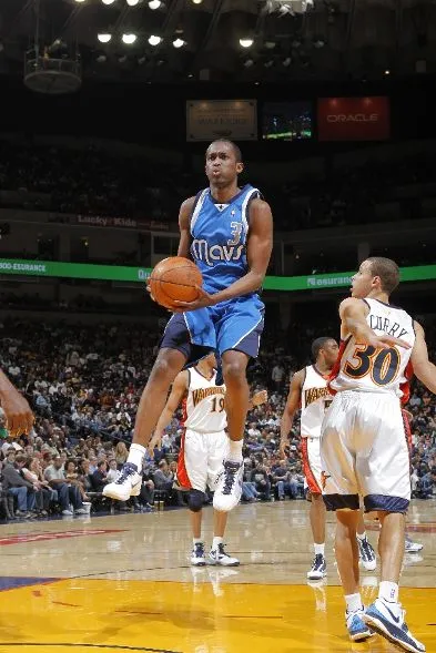 RandomNBAHoops's tweet image. RANDOM NBA PLAYER:
Rodrigue Beaubois, PG/SG (2009–13)

Dallas Mavericks (2009–13)

Career Averages: 7.1 PPG, 1.9 RPG, 2.1 APG
