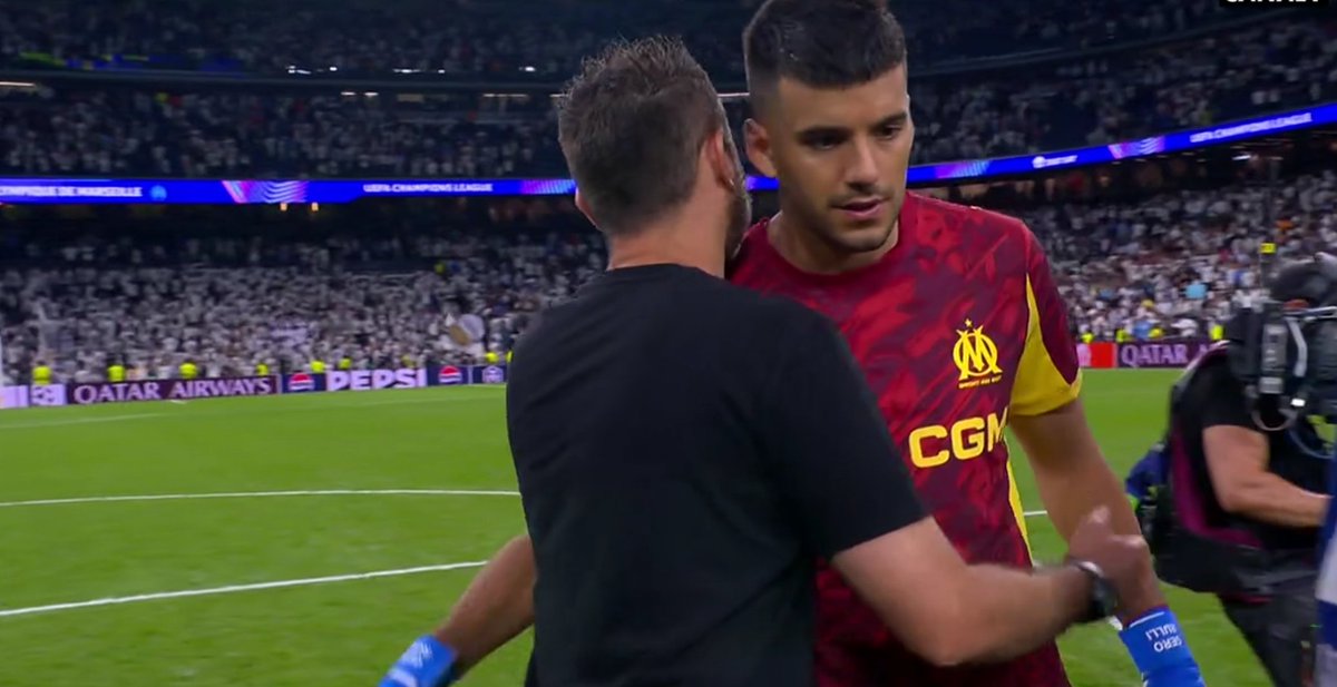 MassiliaZone's tweet photo. HOMME DU MATCH. https://t.co/Pg8kScm1c2