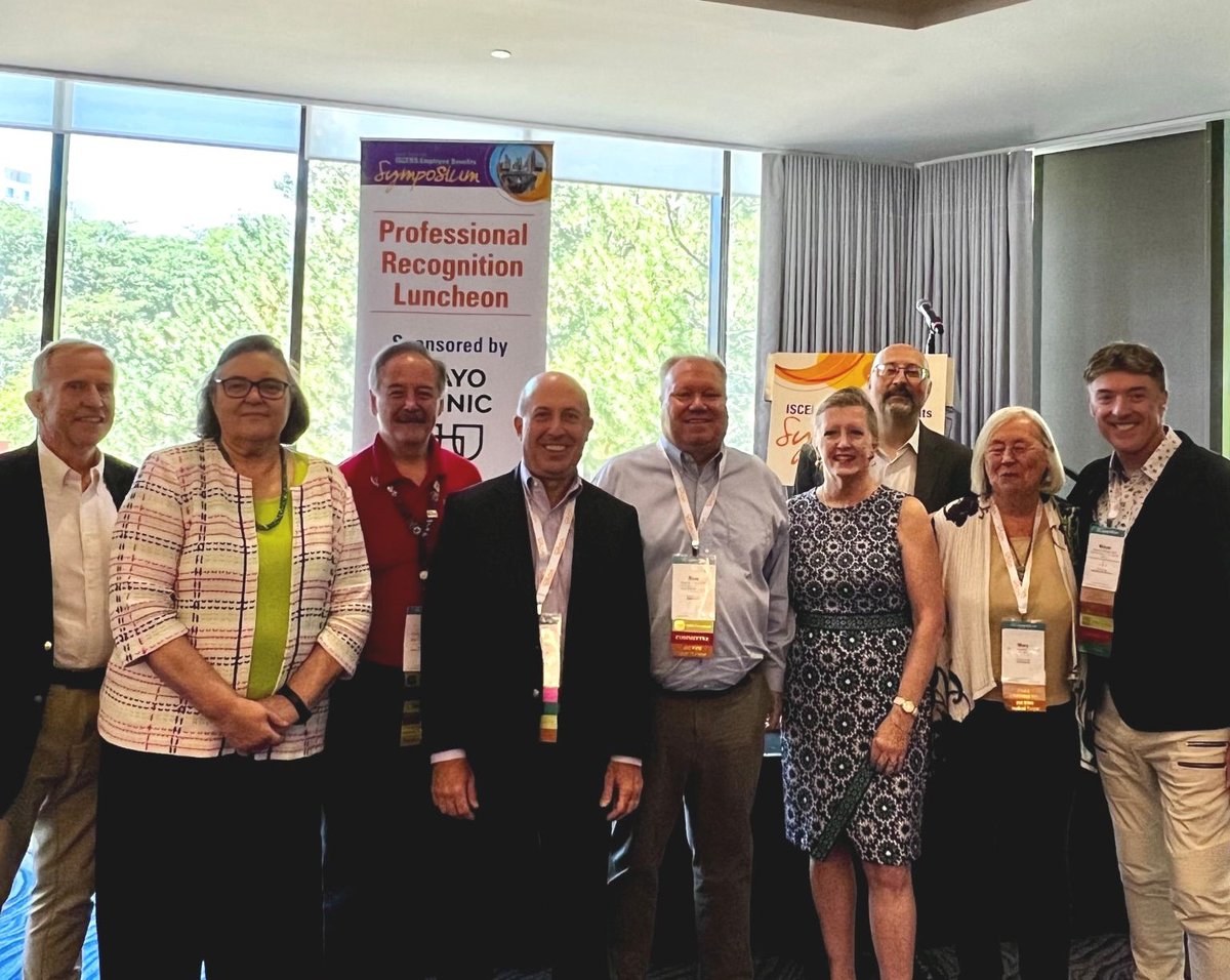 CEBSProgram's tweet image. Another fantastic day of Symposium! Attendees have been connecting with professional peers and while going to engaging sessions on a variety of employee benefits topics. What’s been your favorite part of #25SYMP so far?