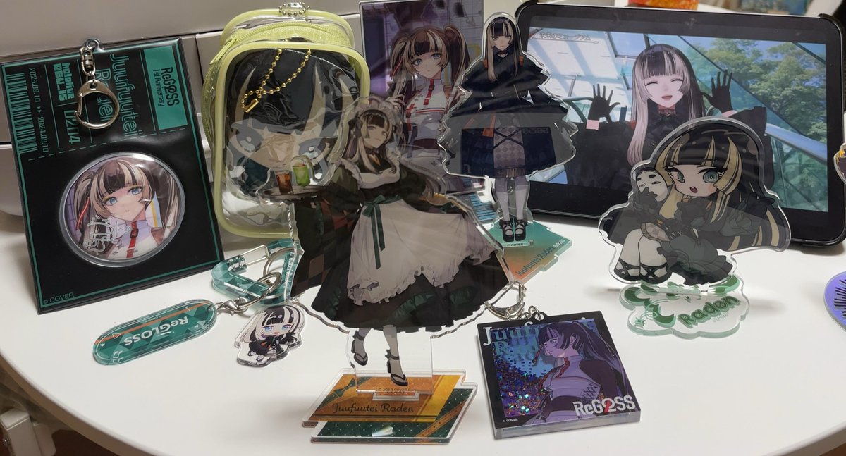 2周年おめでとう！！
らでんちゃんやReGLOSSを推すようになって毎日が楽しいです✨
美術にも興味を持つようになって新しい世界が広がりました😊
これからも応援してます💚
 #らでんちゃん2周年