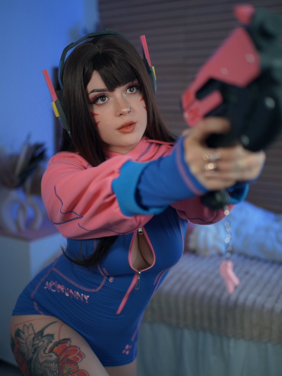 AckyFoxy's tweet photo. Pew pew ! 🐰
A 50 retweet, je poste une photo plus s€xy 🫣 https://t.co/GrCVFCWt3d