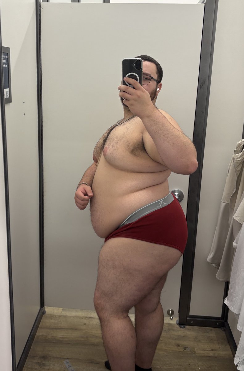 dontnoticemesenpai tweet media