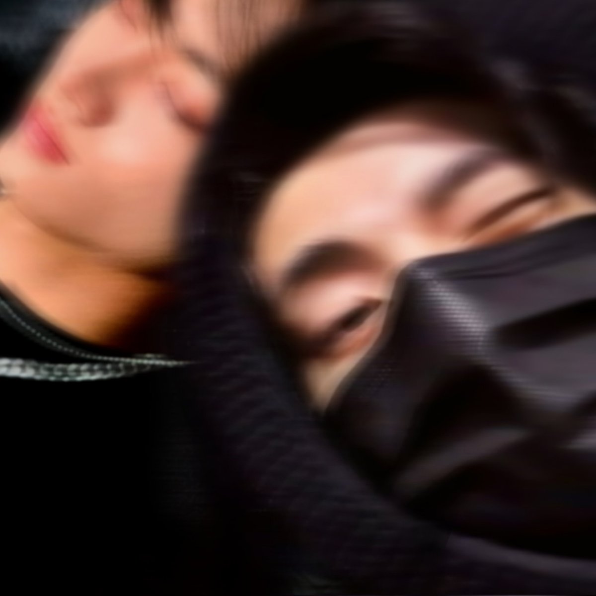 fakeassrivalry's tweet photo. #젴젱 #jakejay #jayke manips selca.
Nitip di sini, buat ide masa depan. 😇 https://t.co/Shwdxq3eh3