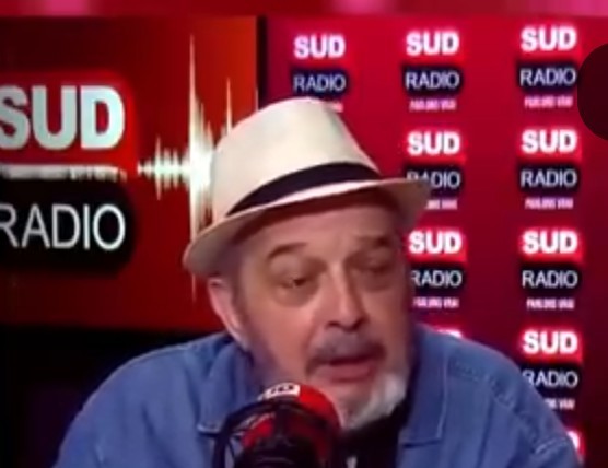 <a href="/philipepascot/">Philippe Pascot</a> 🇨🇵8/09 #GVT  DÉPART BAYROU !

"C'EST UNE HONTE,
LA SOUPE EST TROP BONNE"
<a href="/philipepascot/">Philippe Pascot</a> chez <a href="/SudRadio/">Sud Radio</a>

L'Auteur de
" PILLEURS D'ÉTAT"
📚éd. Max Milo

youtu.be/tciZmUHz_qI?si…