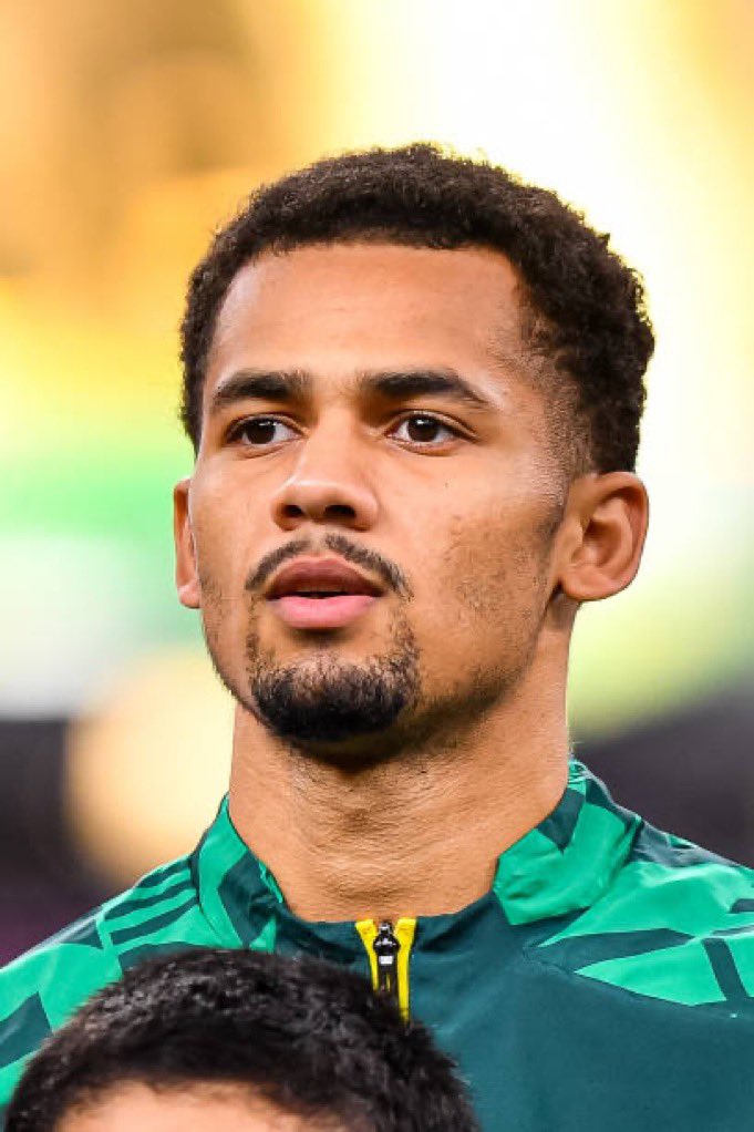 Rassoul__ly's tweet image. Il est fort ce Monsieur 🫵🏻
Illiman Goat Ndiaye 🐐 ❤️