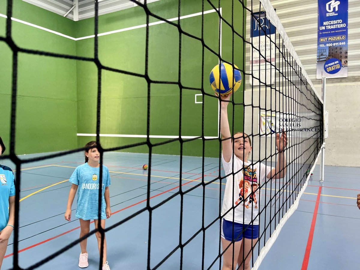 🏐 OFERTA ENTRENADOR VOLEY

⛹️ EQUIPOS DE ESCUELAS CATÓLICAS

DOS ENTRENAMIENTOS A LA SEMANA + PARTIDOS SÁBADOS.

🌐 SI ESTÁS INTERESADO CONTACTA CON NOSOTROS VÍA WHATSAPP O MAIL

📲 CONTACTO COORDINADORES:
+34 660 15 28 59 / info@randori.es