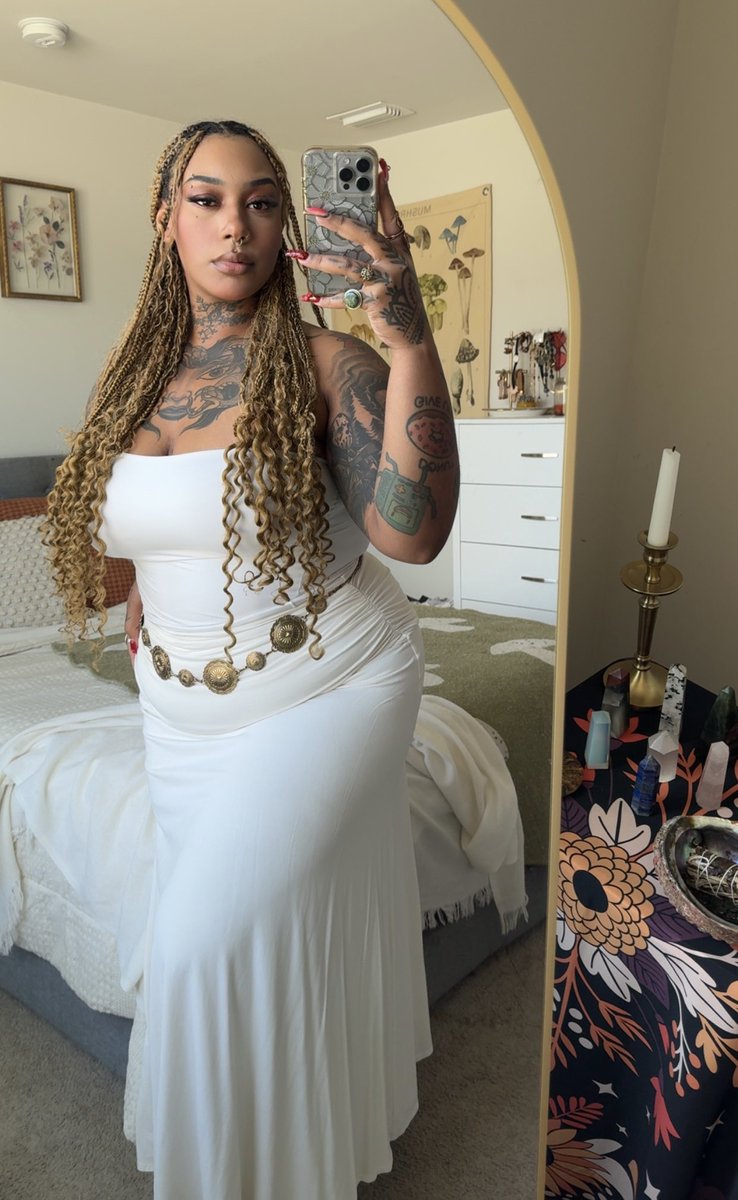 𝒱𝒾𝓍𝑒𝓃 tweet media