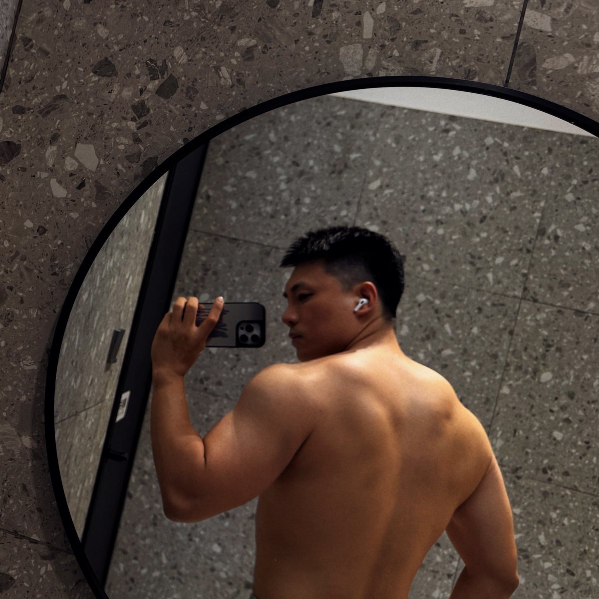 斯塔克 tweet media