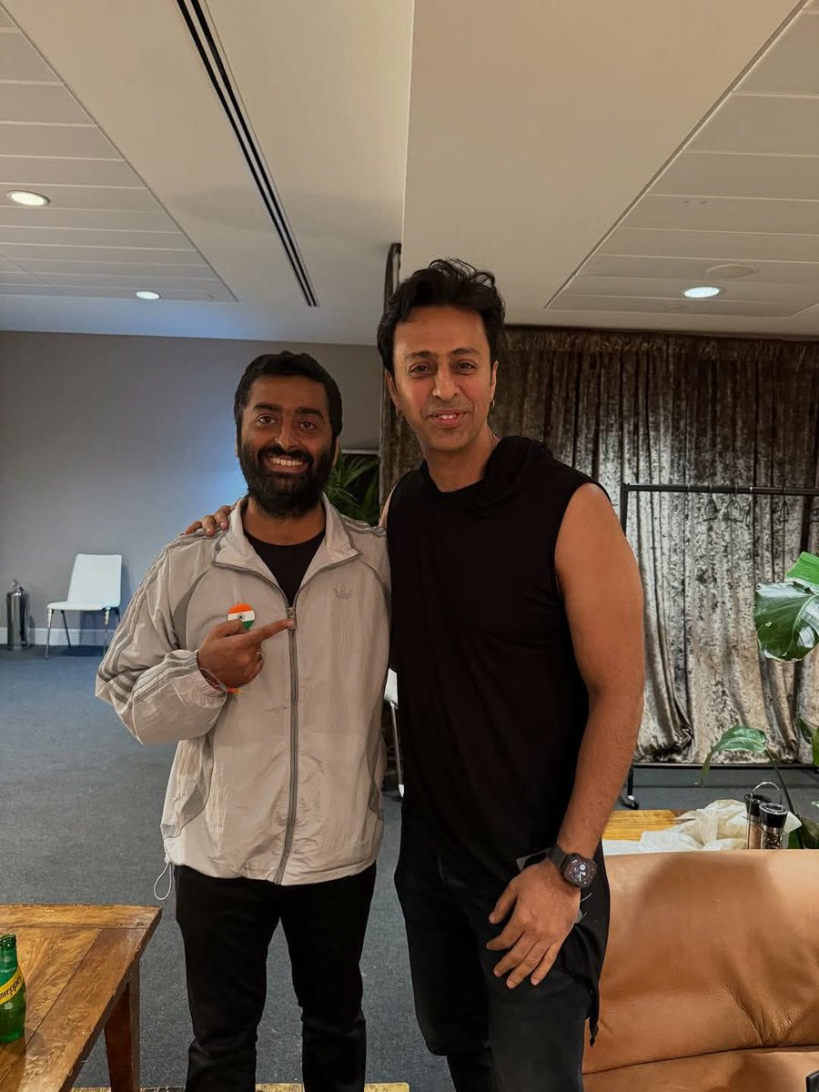 notify4arijit's tweet photo. New Song Alert 🚨🚨
Singer : #ArijitSingh
Music : #SalimSulaiman
Lyrics: #ShraddhaPandit
Album : #Bhoomi2025
Song Out 16th Sept 2025✅❤️✨ https://t.co/ixKzllbeZH