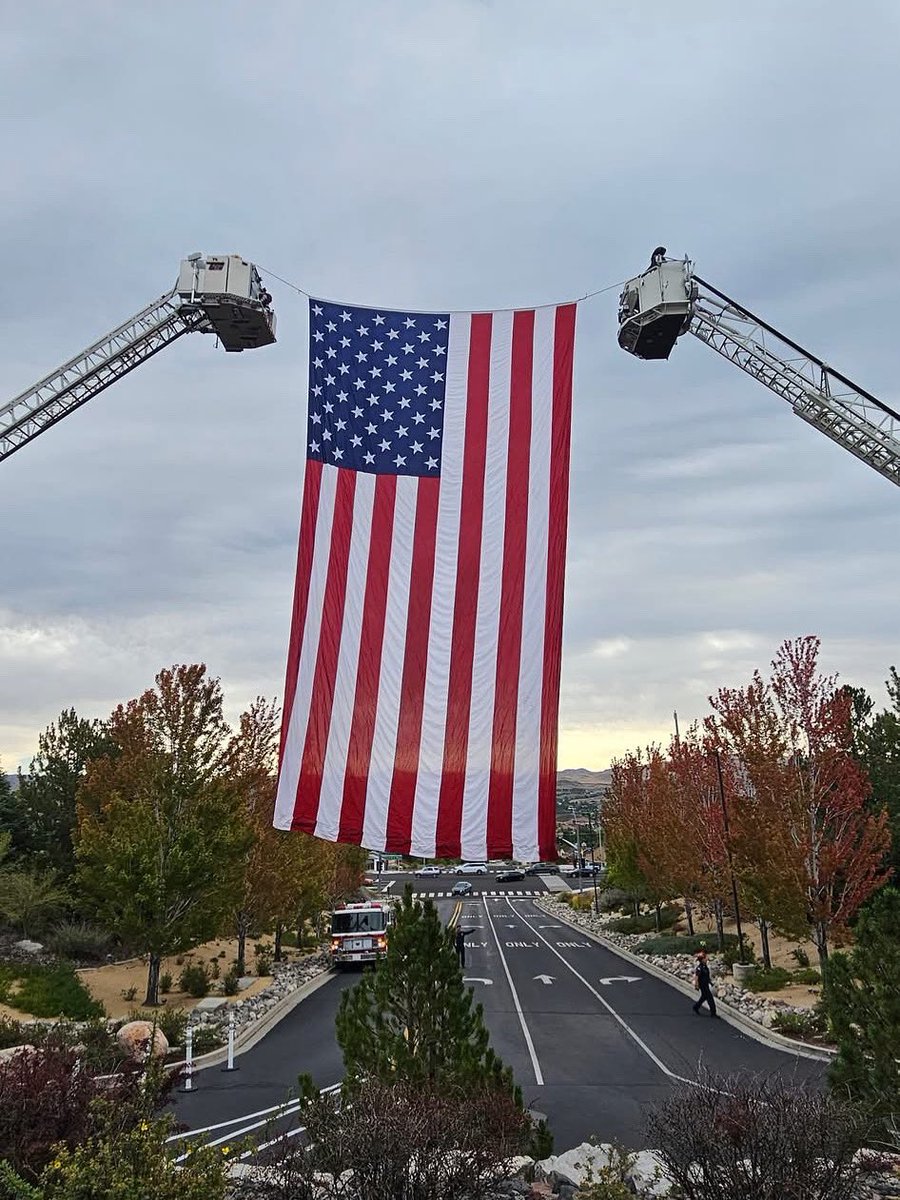 Local 731 members from the Reno Fire Department and Sparks Fire Department are assisting with the memorial service for Reno Police Sergeant Ernie Kazmar.  Our thoughts and condolences go to his family and the Reno Police Department.