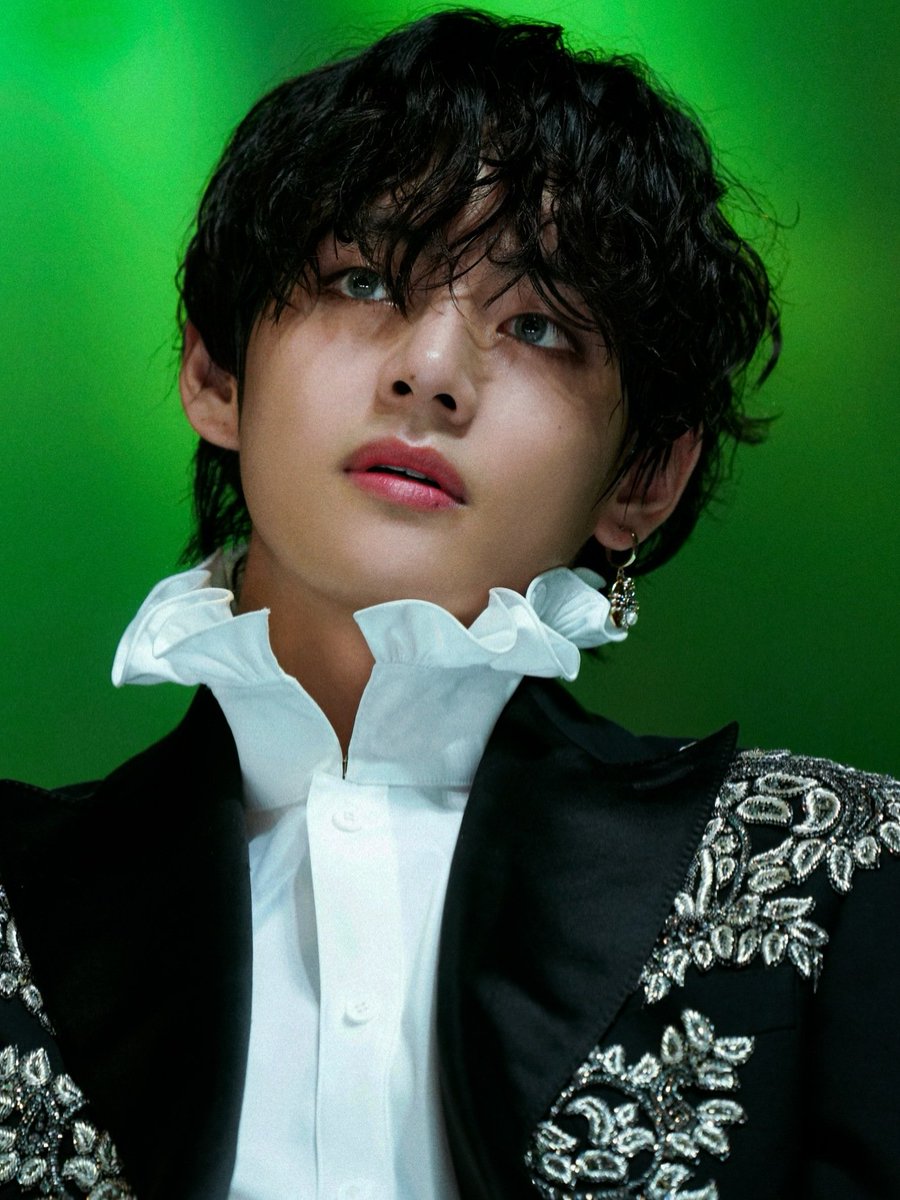 Iam_kths_'s tweet image. No wonder why MMA cameramen was obsessed with him that day