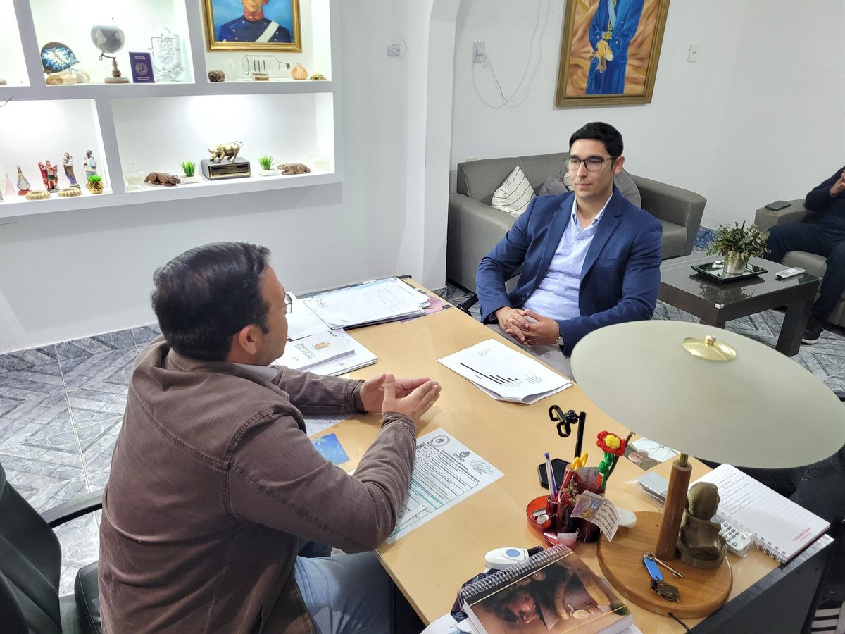 noelgomezok's tweet image. Recibí al intendente electo de #SanRoque Cr. Raúl Pelozo, dialogando sobre los desafíos y responsabilidades de una gestión municipal y desde mi experiencia, aportando sugerencias para este nuevo camino que comienza.
Estos intercambios fortalecen a nuestras instituciones 🤝🏦