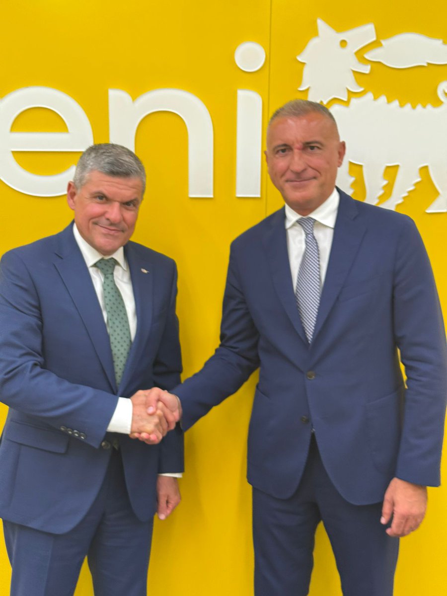 GePapanastasiou's tweet photo. Day 1 at @GastechEvent, #Milan

@eni is a valued partner of #Cyprus, active in four #exploration blocks of our #EEZ. Today, we met with #COO Guido Brusco to discuss next steps to accelerate monetisation of #naturalgas at #Cronos_1 field in #Block6, operated by #ENI.

#Gastech2025 https://t.co/FPS4R4nCZz