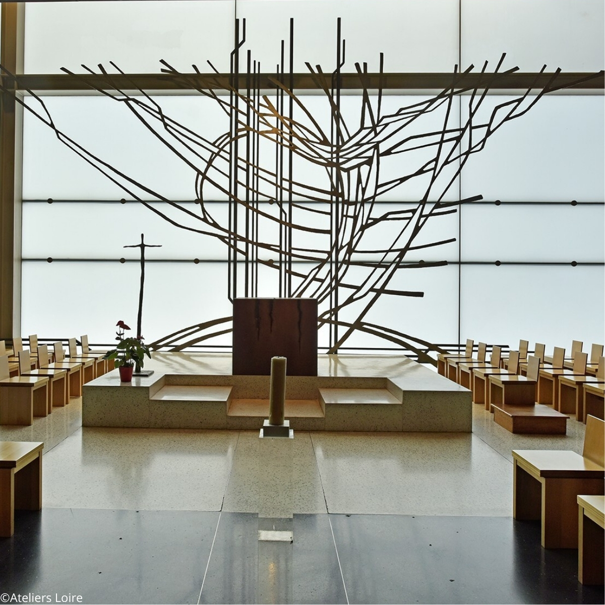 ChantiersCardi's tweet photo. A la découverte des églises remarquables des #chantiersducardinal 🕍🎖️
🏗️Bâtie en 2001 sur les plans de Franck Hammoutène avec le soutien du @92catholique, la Maison d'Eglise ND de Pentecôte est labellisée Architecture Contemporaine Remarquable en 2011
@NDP92 #patrimoinereligieux https://t.co/1VUI6uiOb5