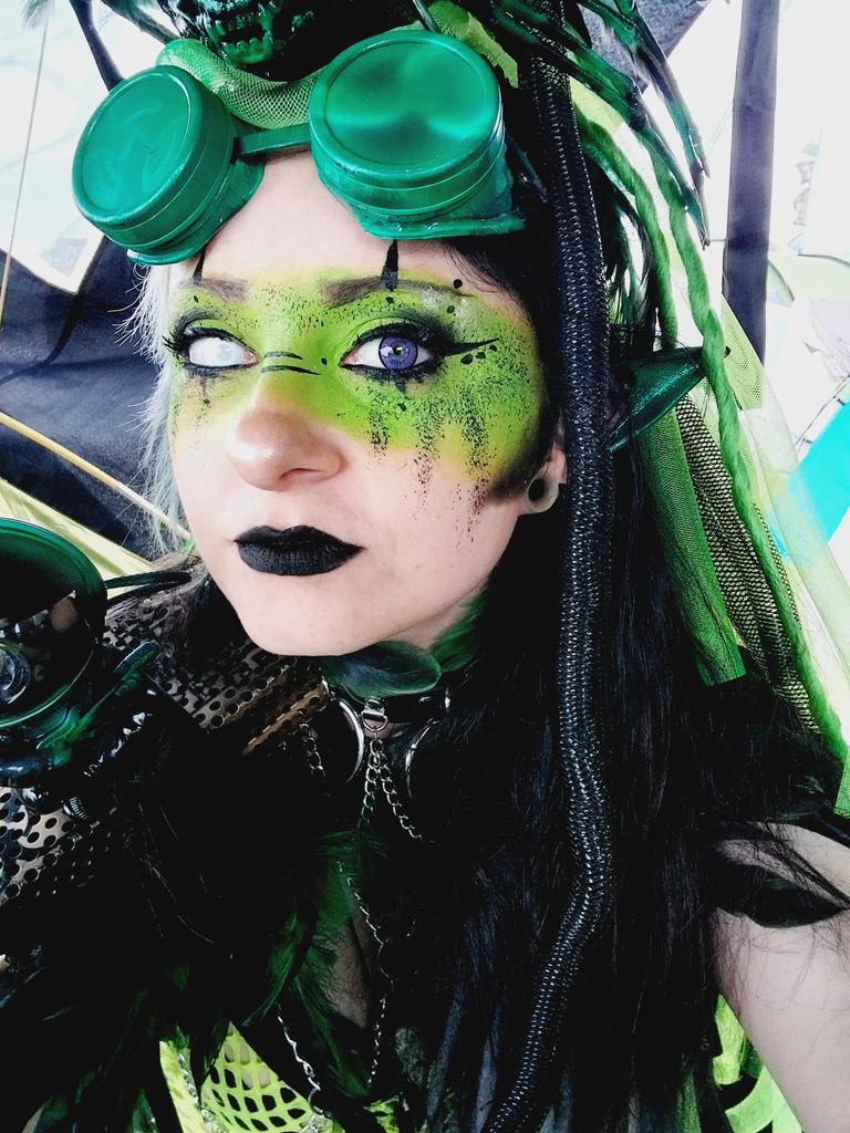 Green Cyber Elf 💚