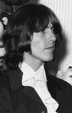 the most stylish vampire ever 🩸🦇