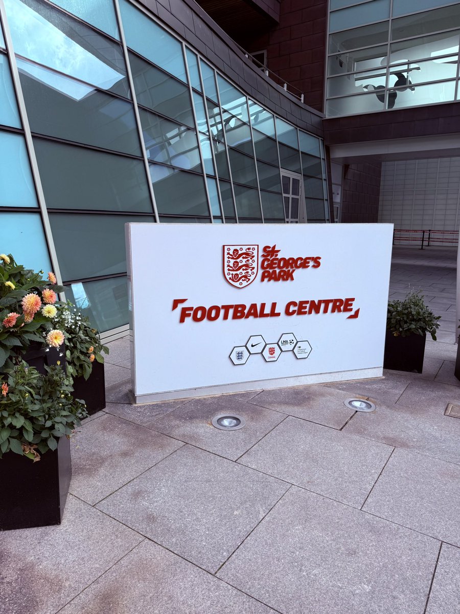 An enjoyable day at #StGeorgesPark for the Autumn RDO Development Day. Good content as always, with one of the main areas of discussion being County Core programmes. #SHCFA #alwayslearning