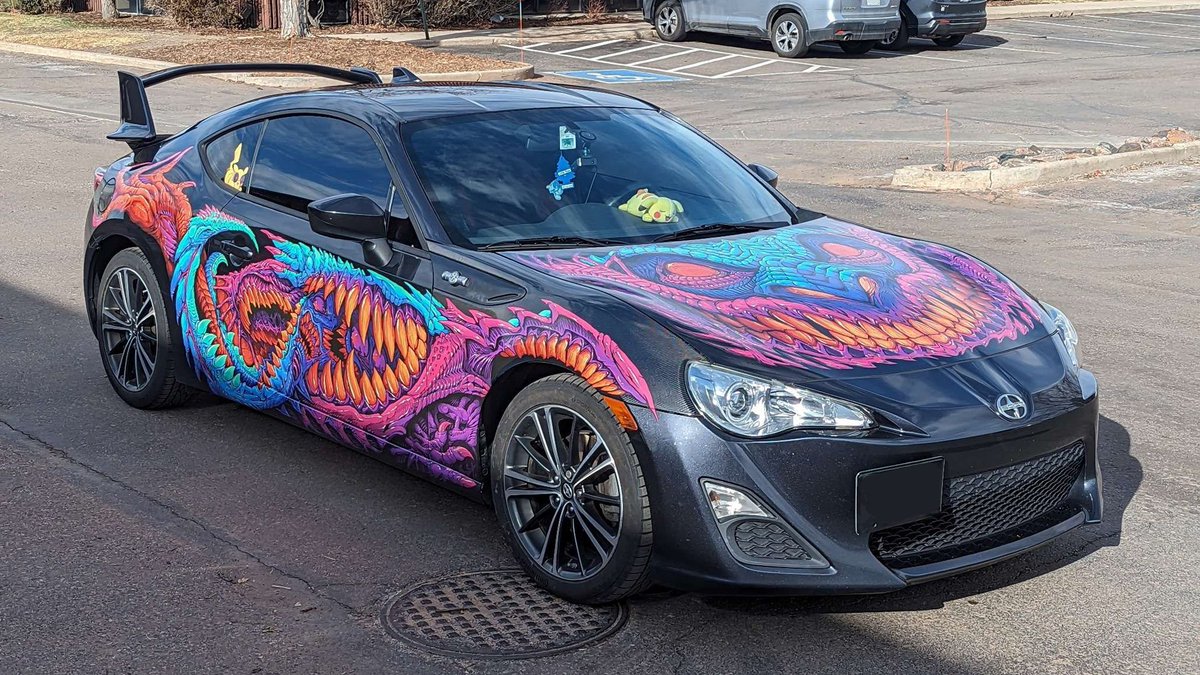 If anyone is looking for a custom wrap or decal and has a shop local to them that can print it feel free to hit me up!
