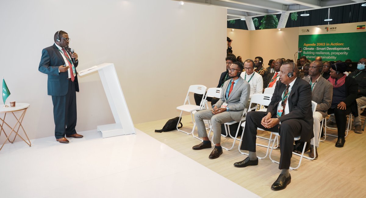 UNDPAfrica's tweet photo. .@Hachileka joined partners in positioning #AfCAP as a continental framework to align priorities, mobilize support &amp; accelerate action, anchored in Africa’s own strategies for resilience and green development.

#ClimateActionAfrica 
#GreenAfrica https://t.co/nGU9vSjOlI