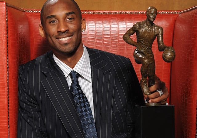 Phil Jackson only has 1 Coach of the Year
&amp;
Kobe Bryant only has 1 Regular Szn MVP

Let that sink in 😭 the media completely ruined these awards!! Clownssss 🤡