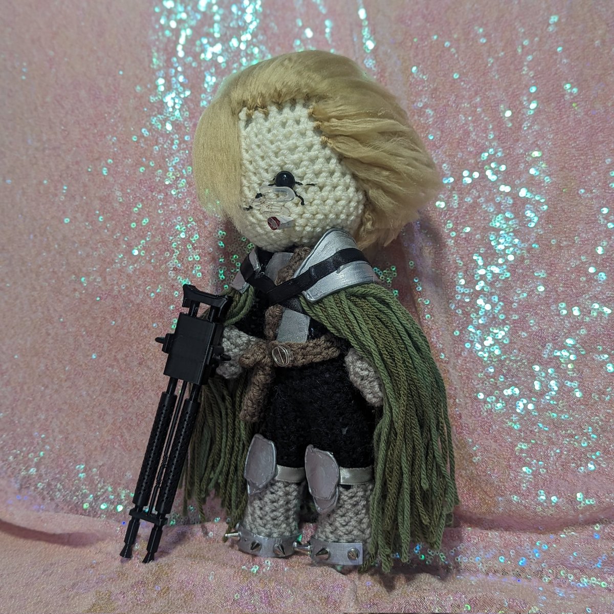 queeniridoci's tweet photo. Please enjoy this crochet Stanley Snyder while I emotionally recover from that last episode 🫂 #DrStone #drst #StanleySnyder #crochet #amigurumi #animetwt https://t.co/nHsciP9JN4