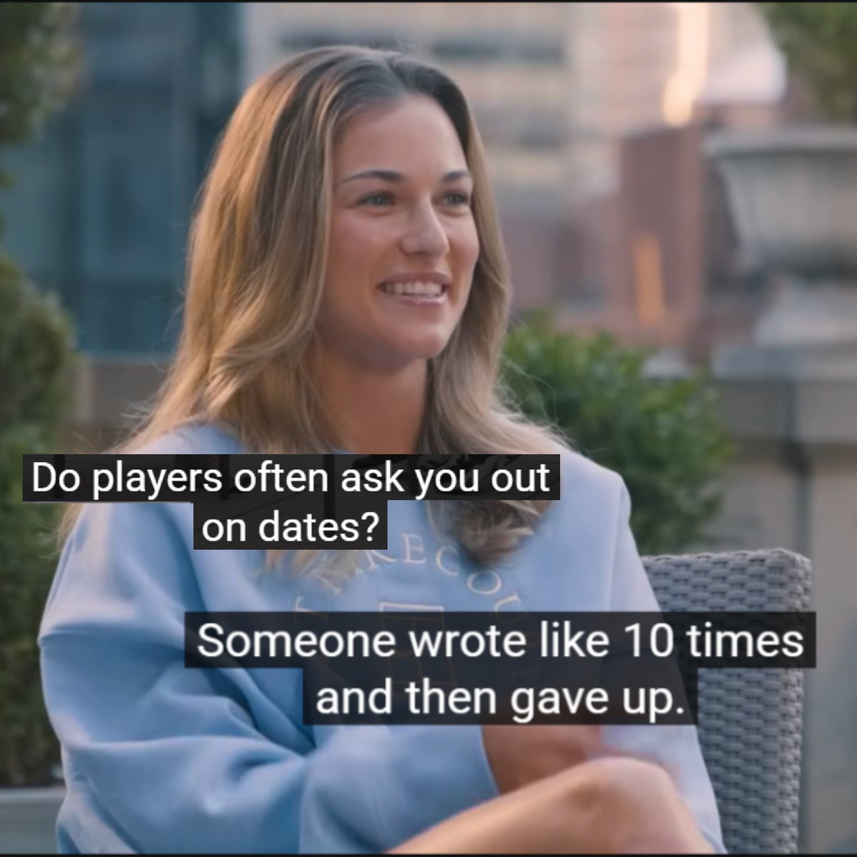 Woman's Tennis Shark tweet media