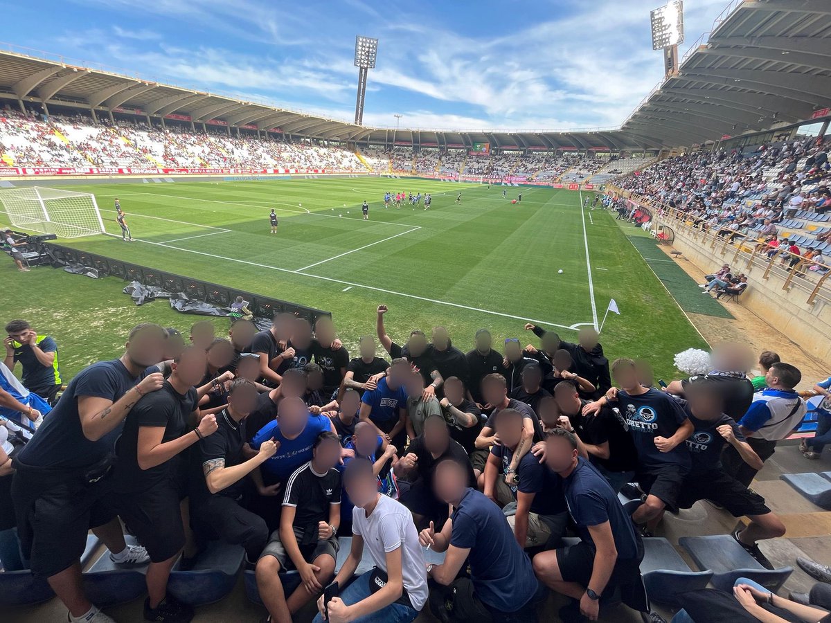 LGNSOffender's tweet image. Empiezan a sumar los kilómetros… empieza a restar la pintura…

Primera parada:
📍León

WRITERS OFFENDERS LEGANÉS