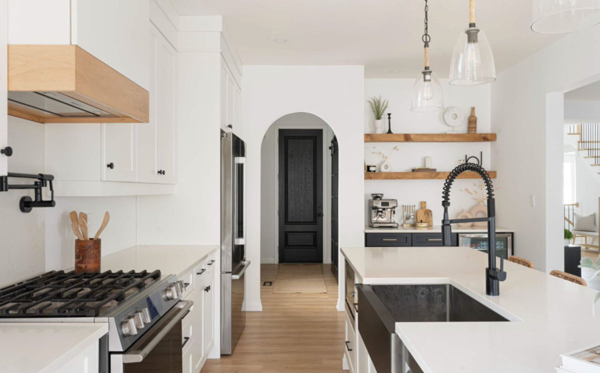 Eleven Eleven Real Estate Services tweet media