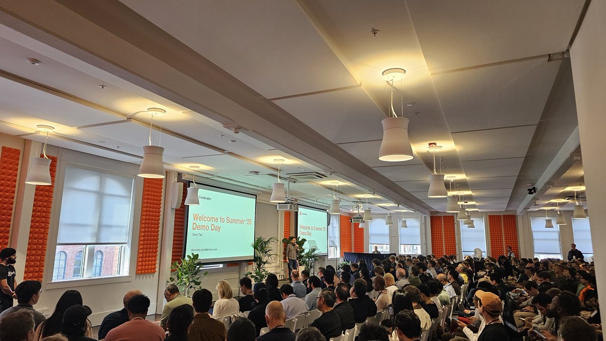 YC Demo Day, here we go!