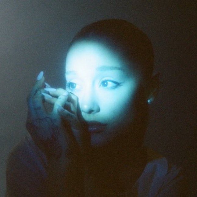 ashley ippolito has SECURED tickets for the eternal sunshine tour!