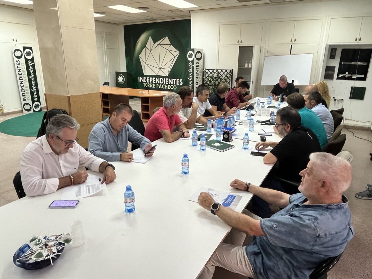 📝 Reunión de trabajo de <a href="/MRMunicipalista/">Movimiento Regional Municipalista</a> 📸

#CartagenaSeMueve

📍Torre Pacheco