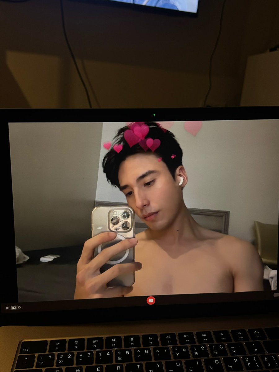 🥤🐶 tweet media