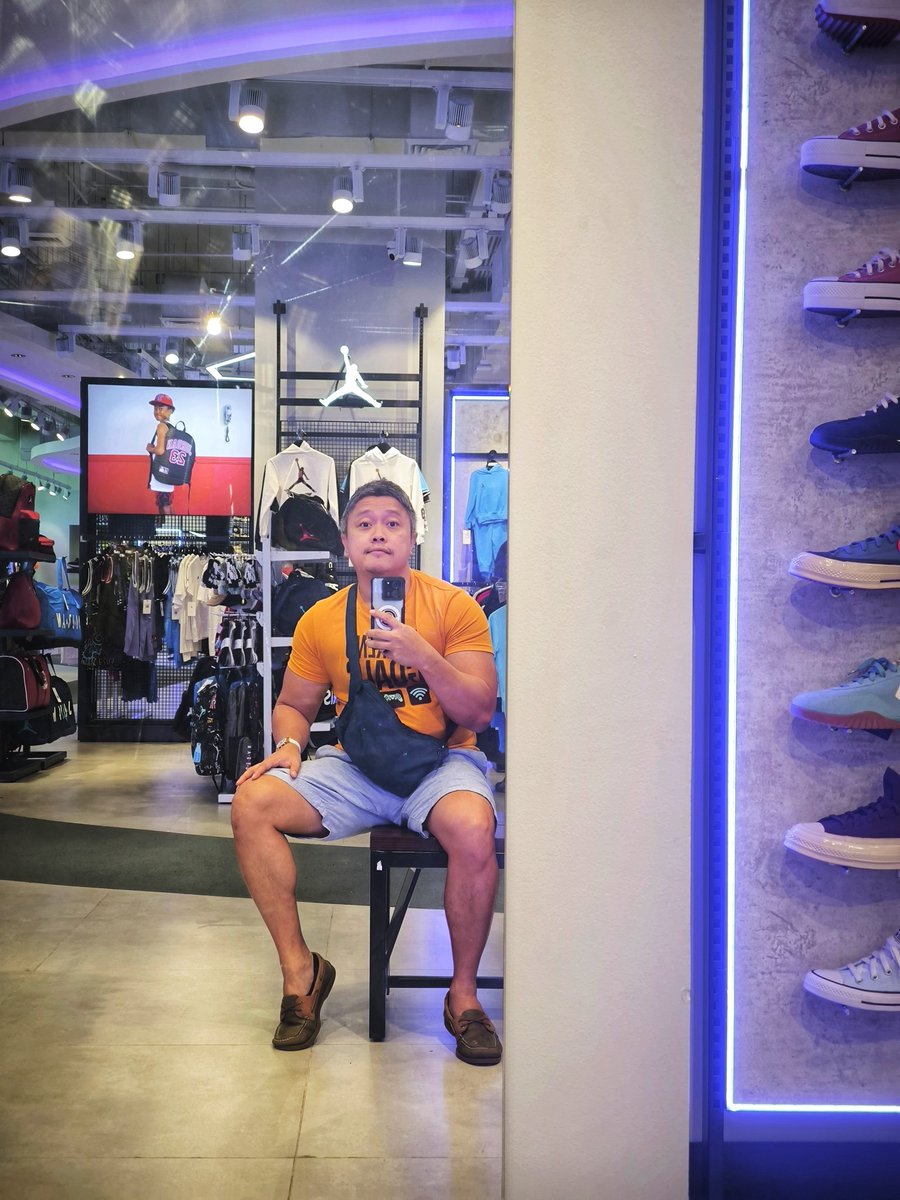 HomunculusZero1's tweet image. ...goofing around 🫣🫣🫣😅😂...