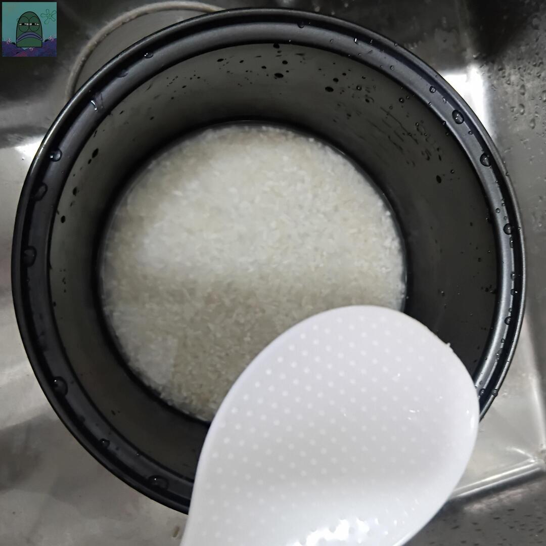 💚 hari ini ga kuliah, libur. ini foto td, skrg nasinya udah mateng

x.com/tanyakanrl/sta…