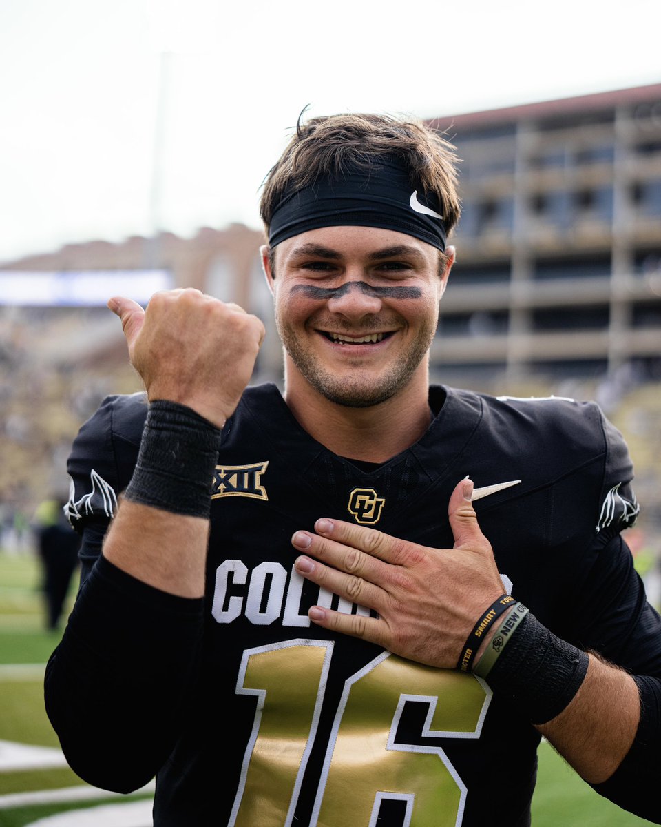 Sidelines - Colorado 🦬 tweet media