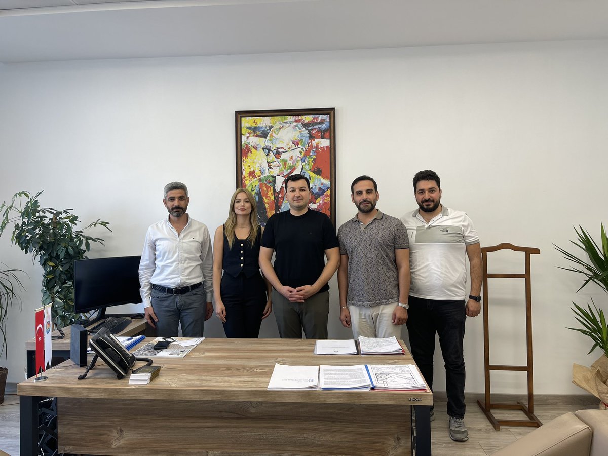 Mersin YDKB olarak Mezitli Belediyesi başkan yardımcısı Atilla bey ve imar müdürü Selinay hanımı ziyaret ettik. Nazik misafirperverliğinden ötürü teşekkür ederiz.