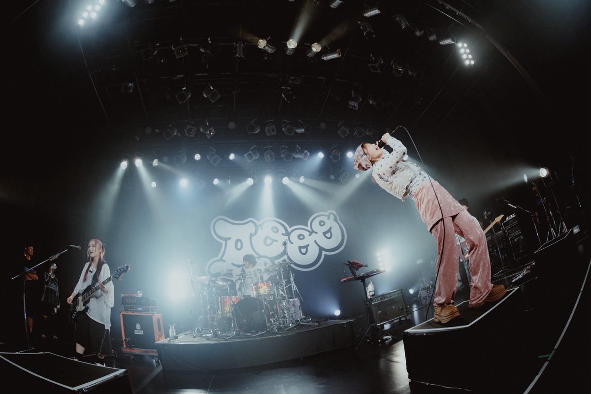 改めて、#AoooBAKUBAKUツアー 初日大阪ありがとうございました🐕

明日はAooo初広島〜〜！
よろしく(⸝⸝ɞ̴̶̷ ·̫ ‹⸝⸝ᐡ)~☆

photo by <a href="/yoshimoriyuna/">ヨシモリユウナ</a>