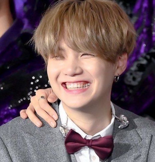 theyoongicure's tweet photo. this genre of yoongi smiling so wide his molars start showing🥹 https://t.co/kPs8Gr5BgU