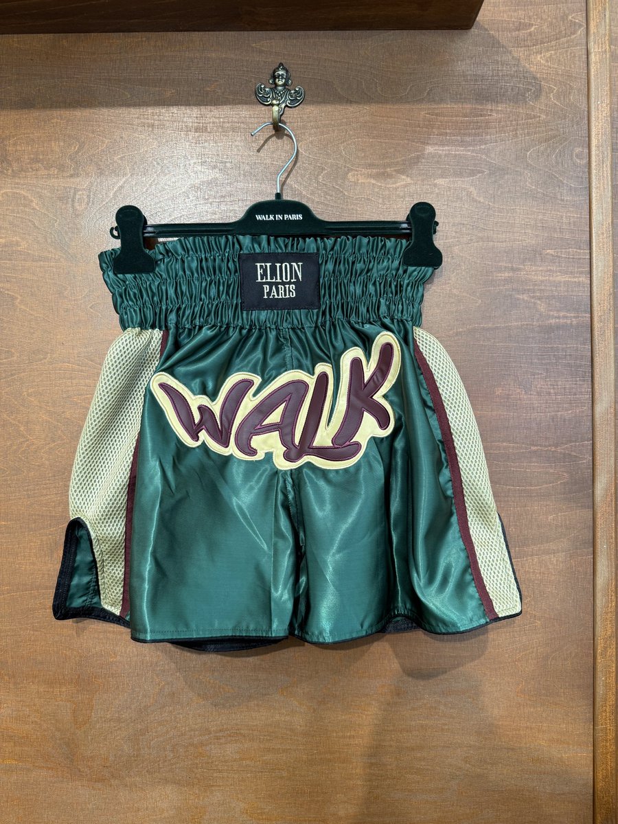 walkinpaname's tweet photo. Walk in Bangkok 🥊 https://t.co/YoGIZ1S9s1