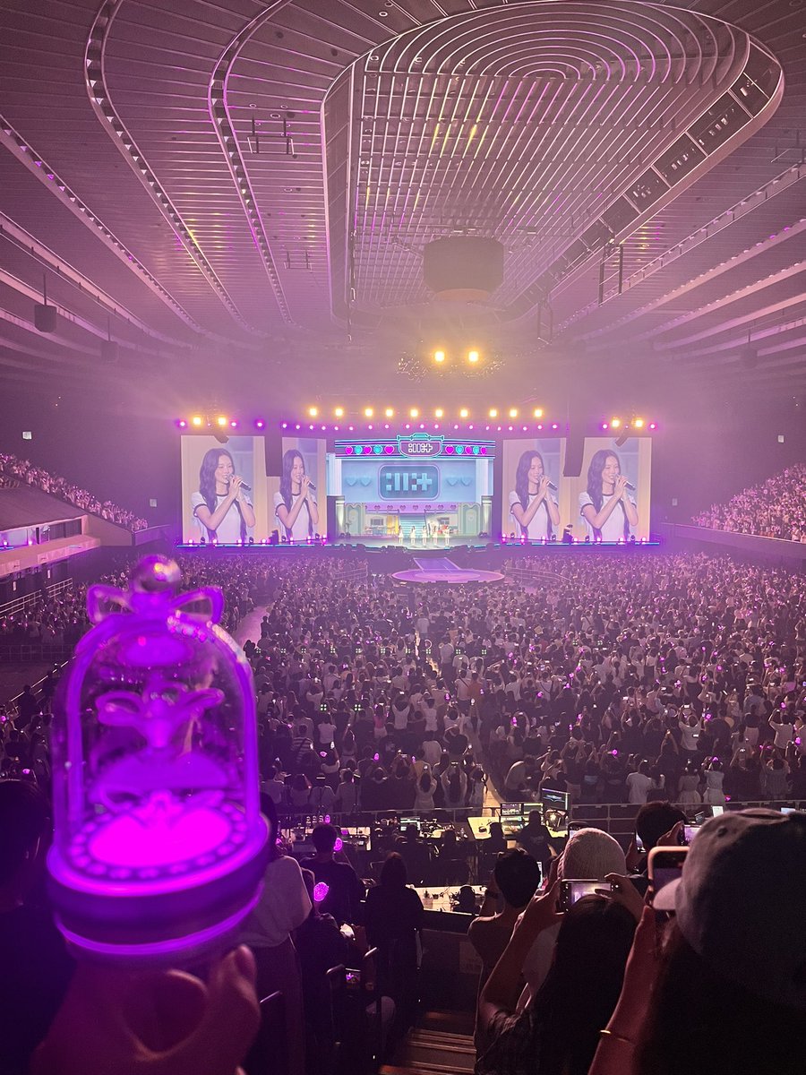 🦶🤢 tweet media