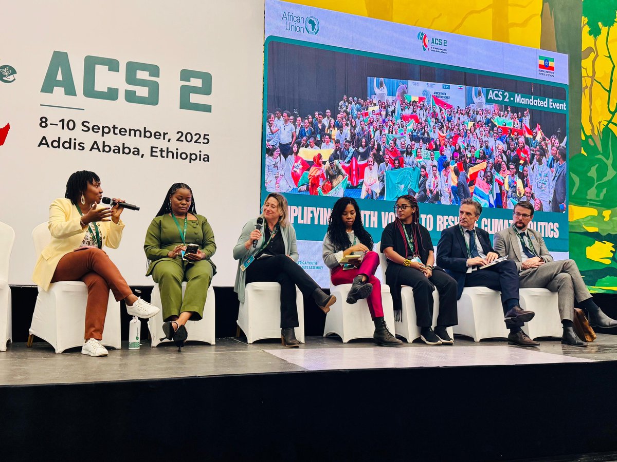 PACJA1's tweet image. 🌍 Amplifying Youth Voices at ACS2
This week the youth leaders went beyond symbolism — they presented the AYCA Declaration directly to Heads of State, feeding into Africa’s common position for COP30.
Key reflections included:
- Moving from tokenism to institutionalized youth…