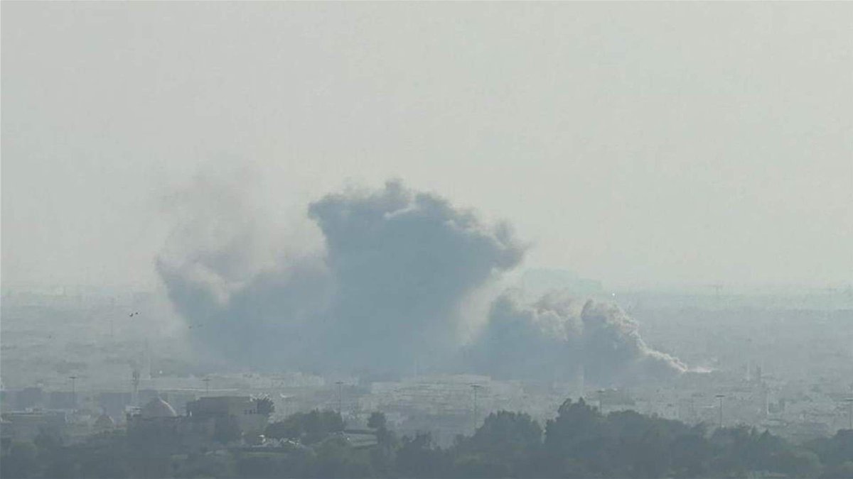 Marchfoward's tweet photo. TERKINI 

Israel cuba membunuh kepimpinan Hamas di Daerah Katara, Doha Qatar 

Beberapa Letupan kedengaran di sana https://t.co/GJpbnUyiJX