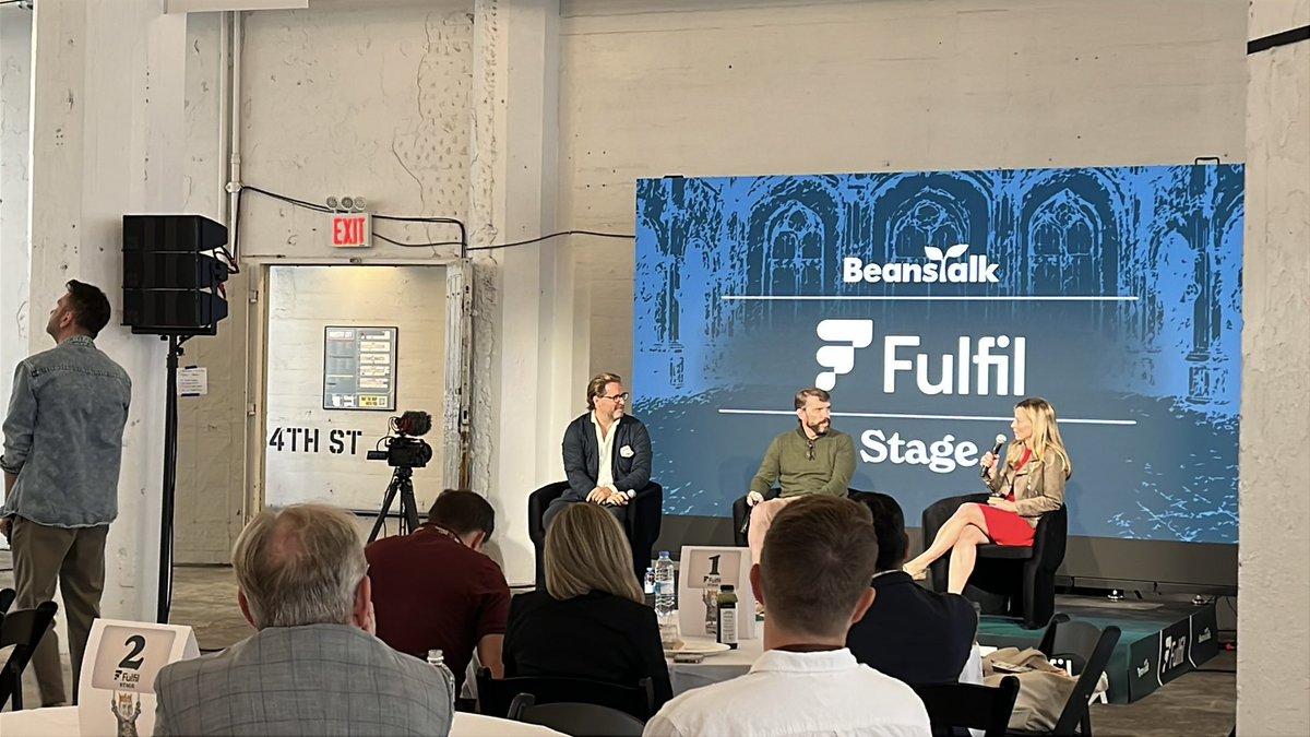 Great seeing our friends from <a href="/flexport/">Flexport</a> <a href="/typesfast/">Ryan Petersen</a> kicking off the day for the Ops &amp; Finance crew on the <a href="/fulfilio/">Fulfil</a> stage at <a href="/beanstalkHQ/">Beanstalk</a>